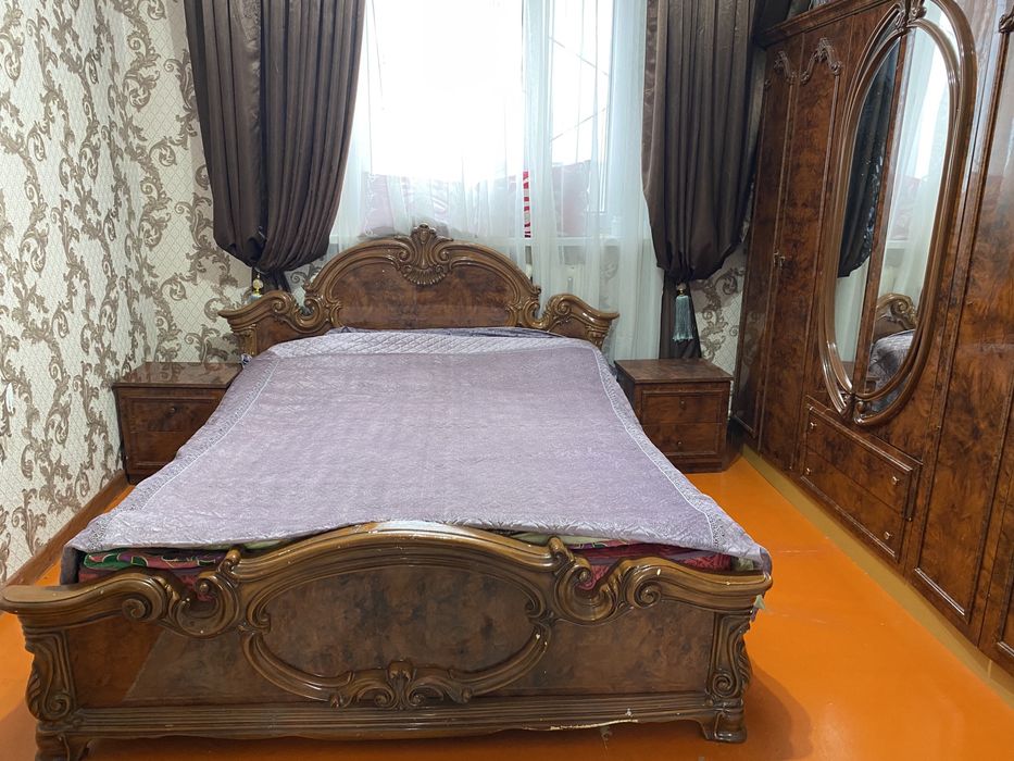 Спалный горнитур бу