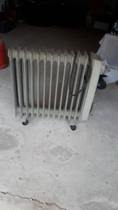 Маслен радиатор в добро състояние