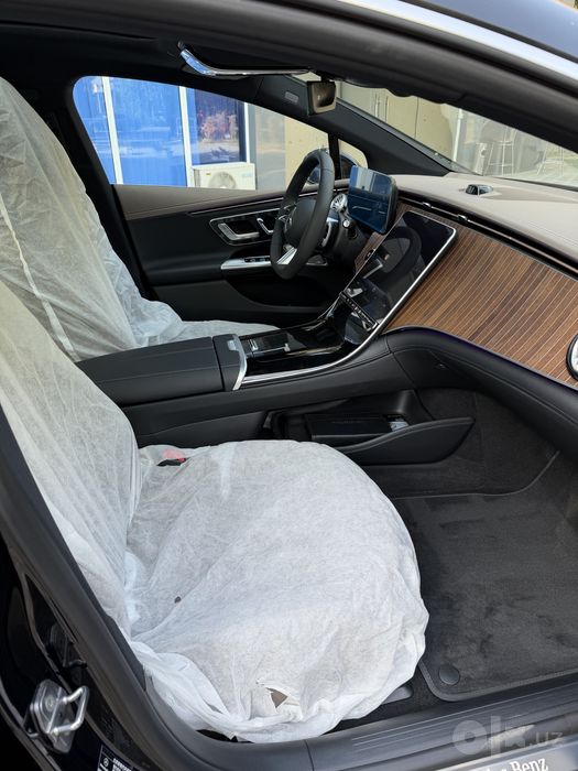 Merscedez Benz EQE 500
