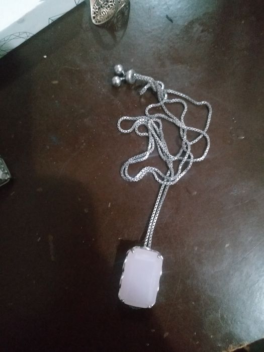 Kiyimlar oyoq kiyimlar