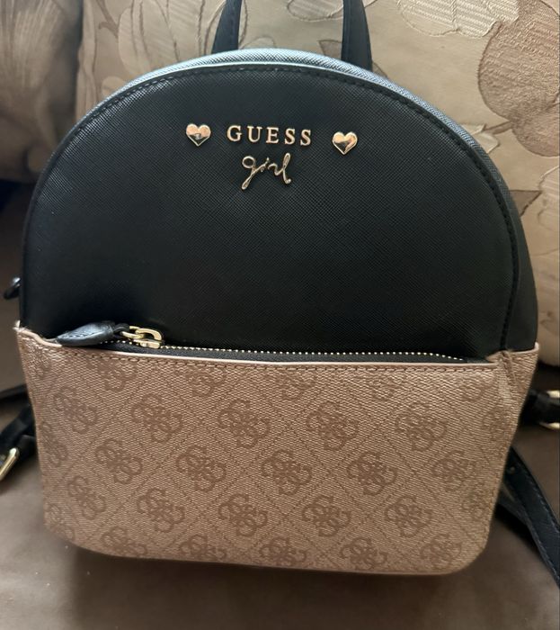 Guess оригинална раничка