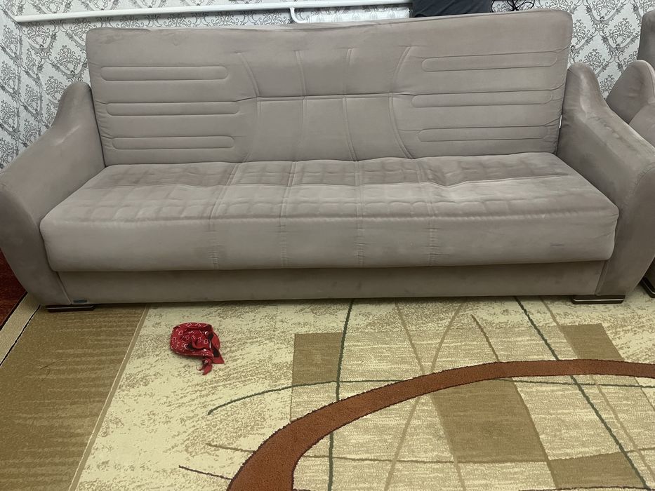 Мягкая мебель  тройка