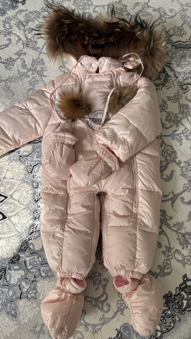 Комбинизон зимний от Moncler