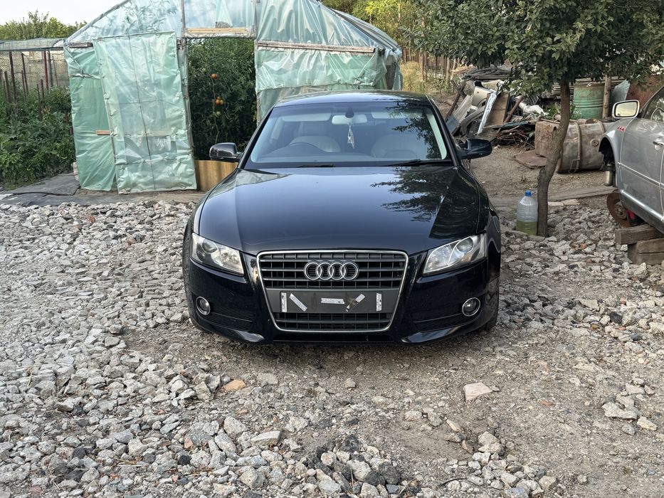 Dezmembrez Audi A5 2.0 TDI