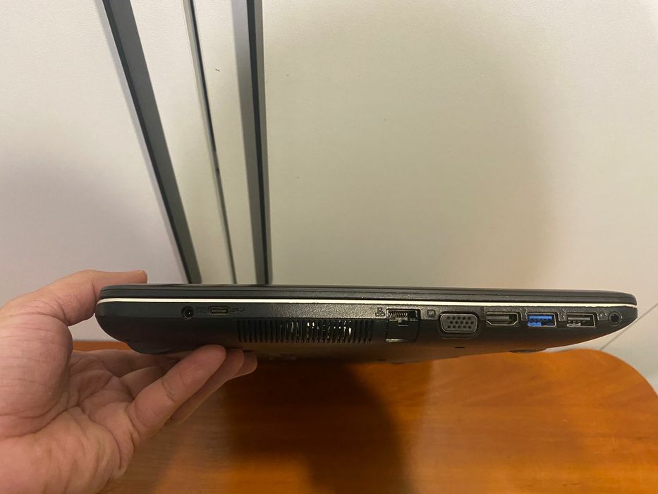 ASUS Vivobook intel 4ядра/Nvidia GeForce/SSD