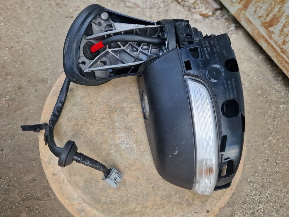 Ford Ecosport 15-17 ляво огледало