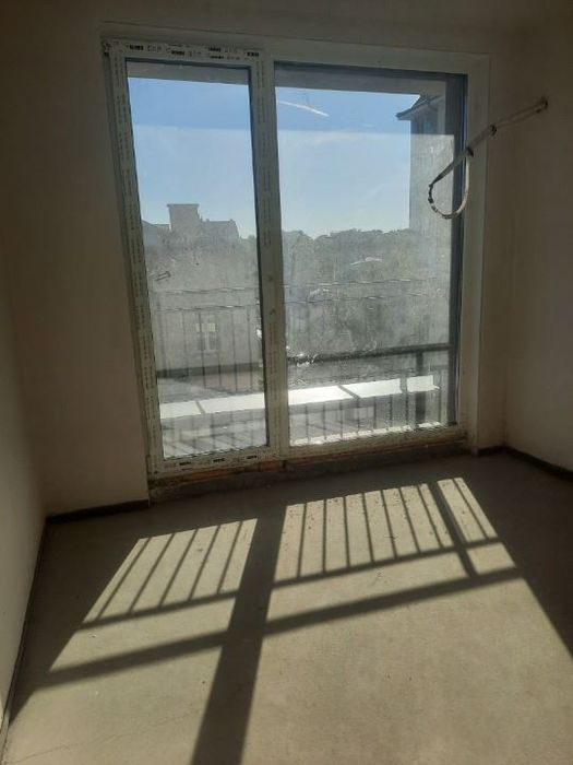 Продава се Двустаен апартамент в София, Център - 70 кв.м за 2522 €/кв.м - Снимка #2