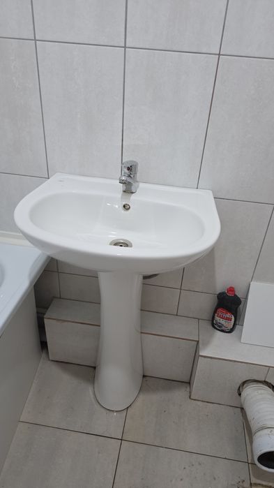 Ванна с раковиной