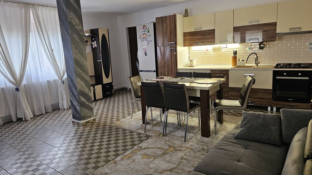 Vand casa Calafat str Decebal