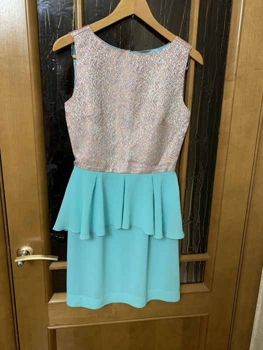 Нарядные платья для девочки подростка