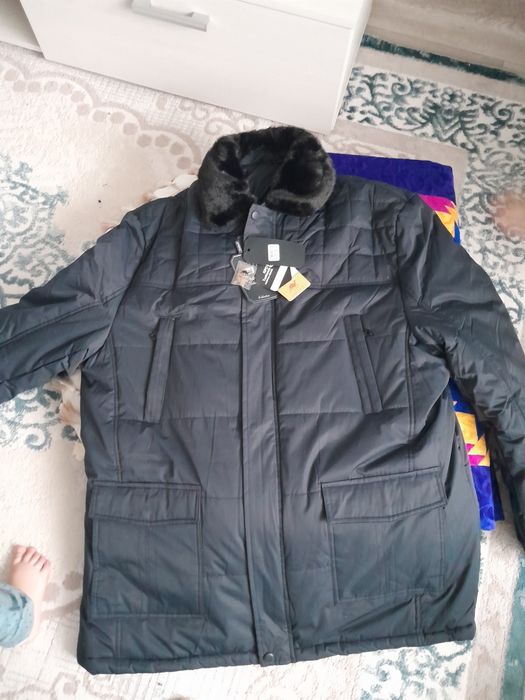 Продам новую куртку