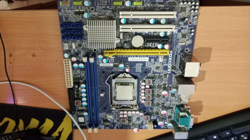 Материнская плата foxconn с процессором