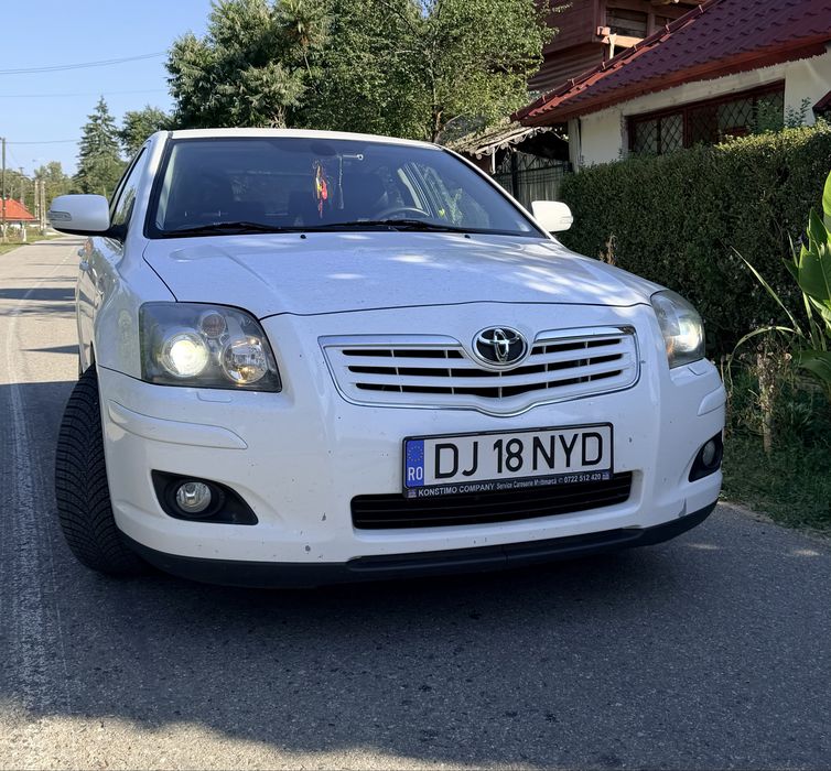 Toyota Avensis 2008 – 2.0 benzina, 150 CP – 182.000 km
