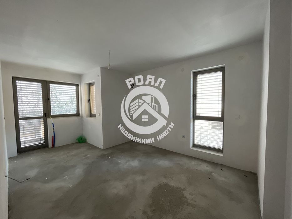 Продава се Тристаен апартамент в Пловдив, Център - 133 кв.м за 1805 €/кв.м - Снимка #2