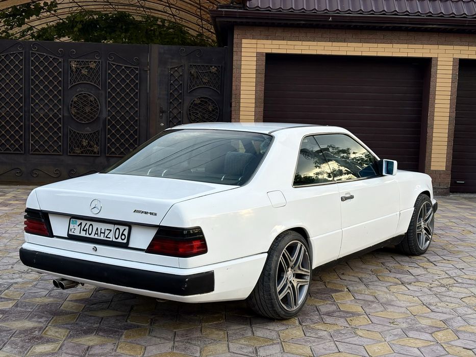 Продается Mercedes w124 Купе