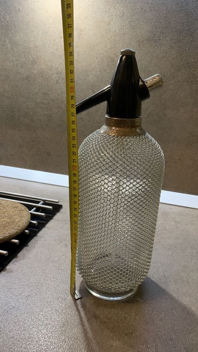 Сифон за газиране на течности