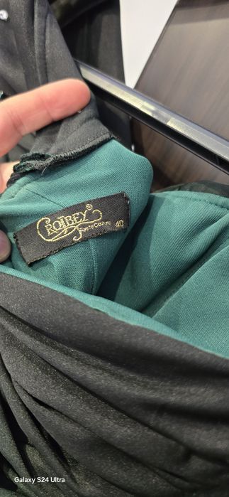 Официална рокля S/40