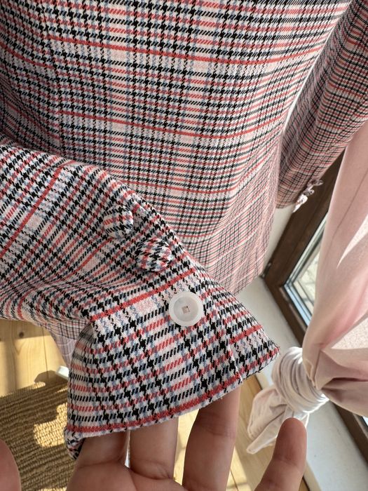 Дамски костюм