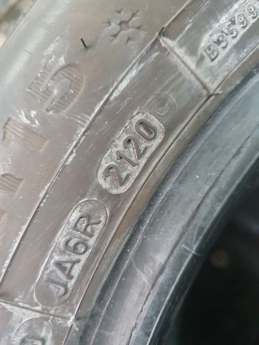 Гуми 165/65/15 2броя