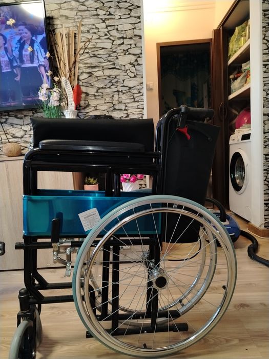 De vanzare carut persoane cu dizabilități