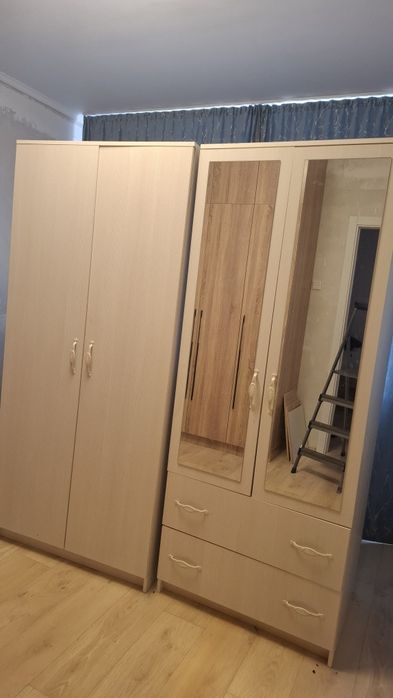 Шкаф + 2 антресоль  сатылады