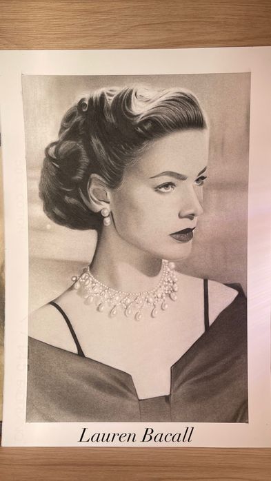 Portret la comandă – desenate manual în cărbune