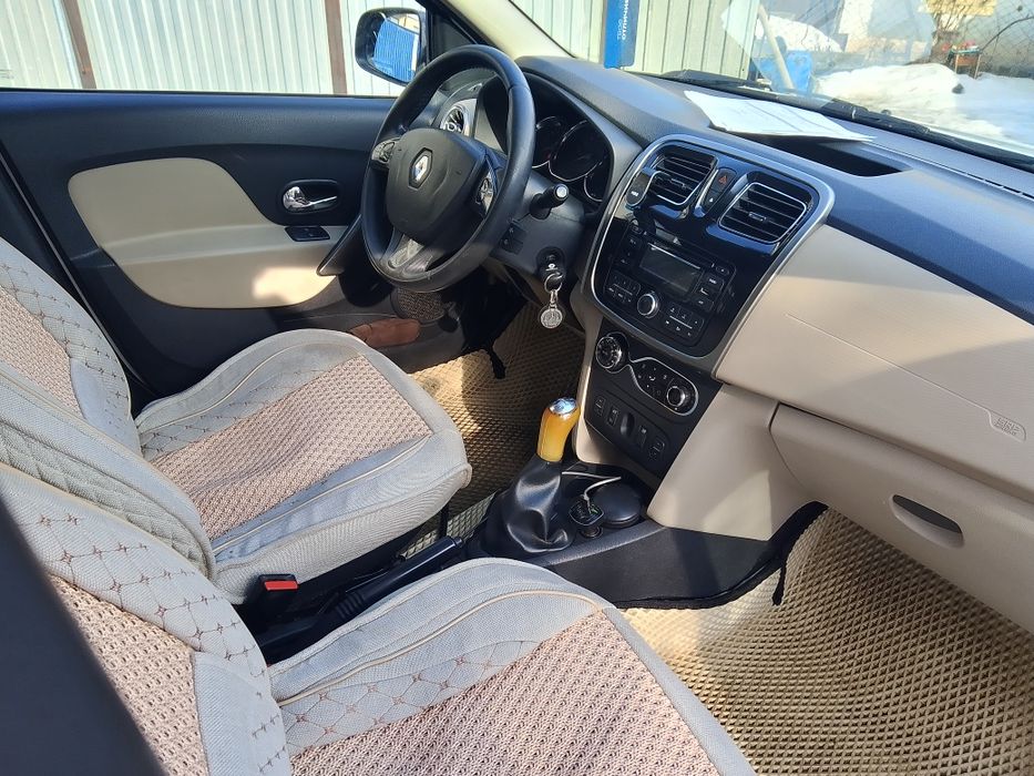 Рено Логан 2 люкс