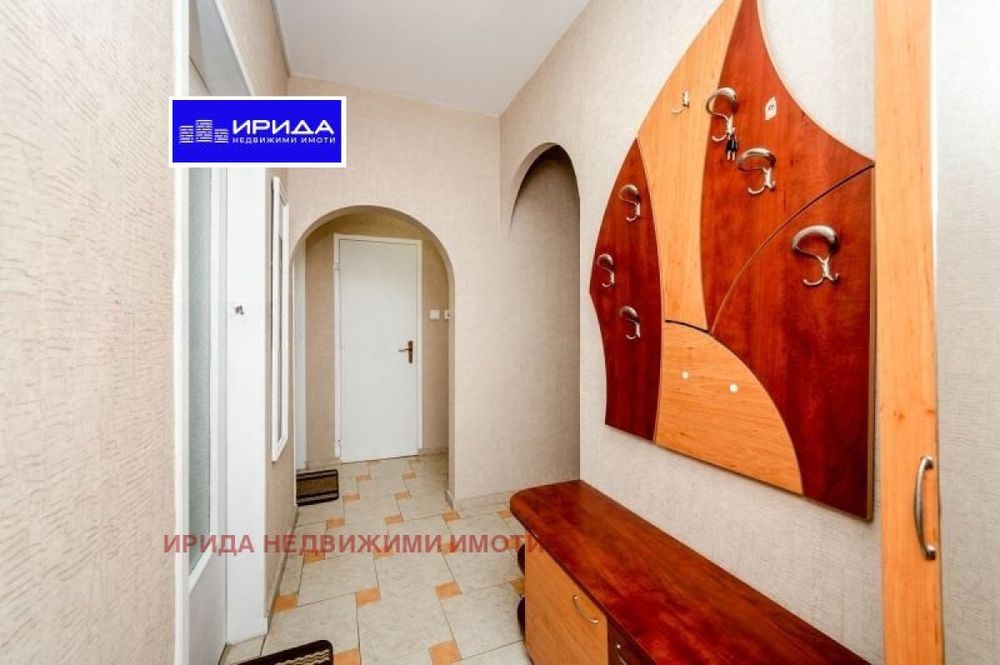 Продава се Тристаен апартамент в София, Банишора - 90 кв.м за 2173 €/кв.м - Снимка #12