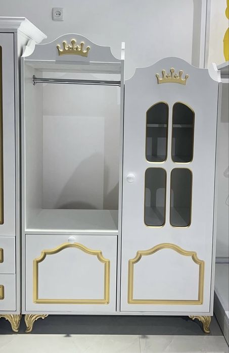 Детский шкафчик