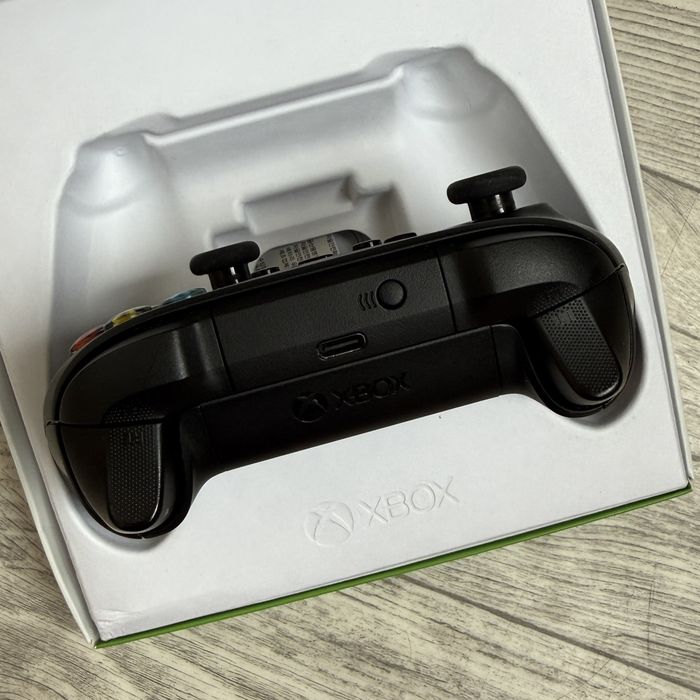 XBox Controller (Геймпад)