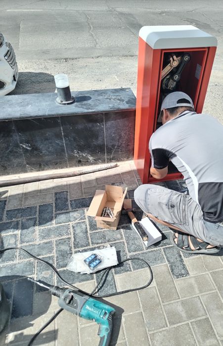 Шлагбаумы. УСТАНОВКА. Обслуживание. Пульты для шлагбаумов