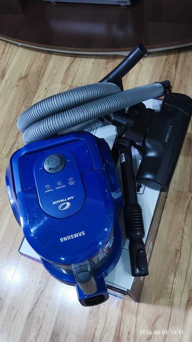 Aspirator fără sac Samsung Air Track