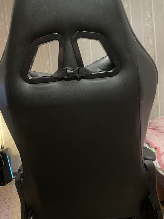 Продам  игровое кресло