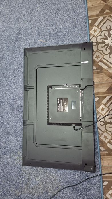 Moonx 43S800 modeli Televizor ekran singan zapchastga
