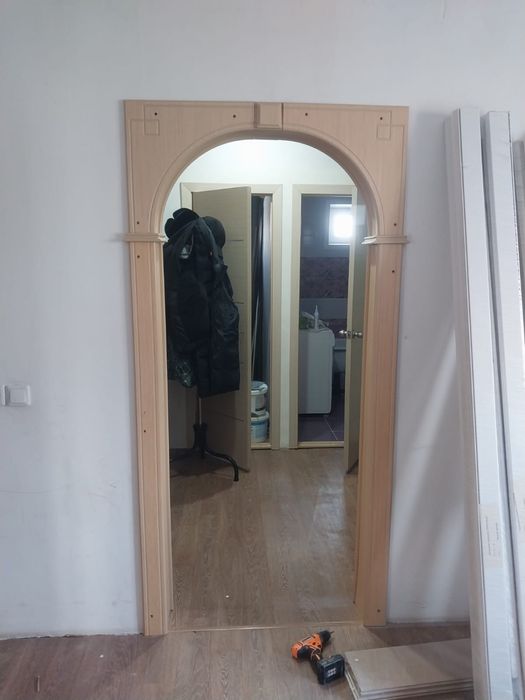 Двери деревяные шпонированные