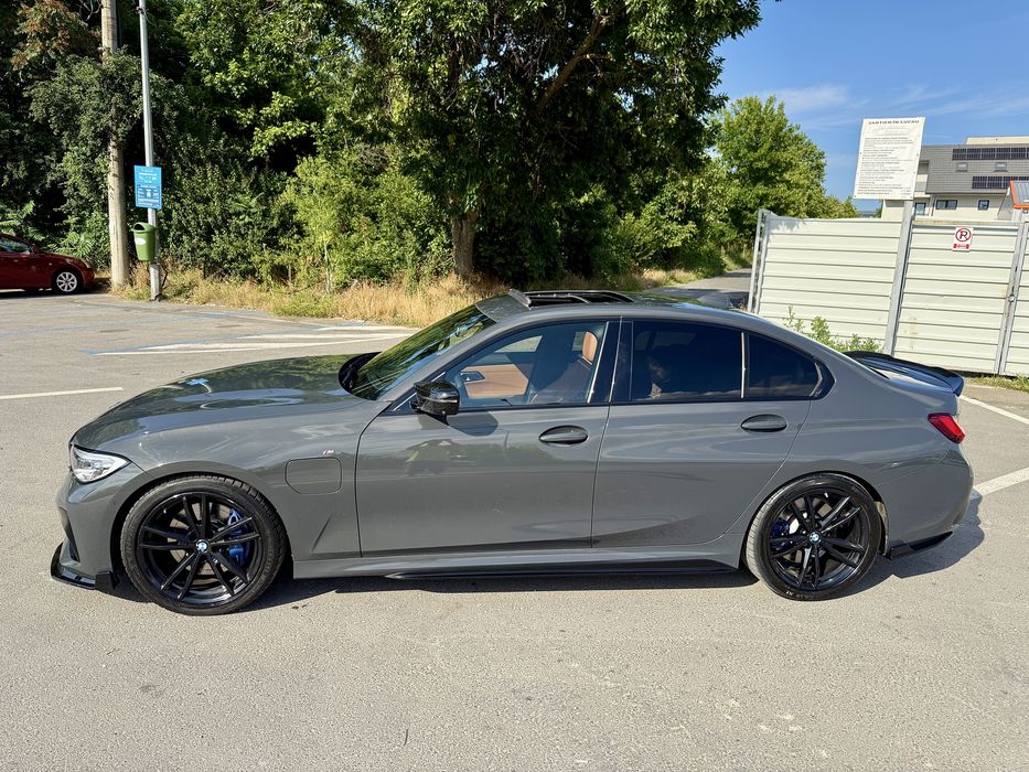 Predare leasing Bmw 330e M performance Individual