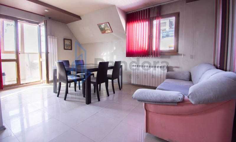 Тристаен апартамент тип мезонет под наем в кв. Бъкстон