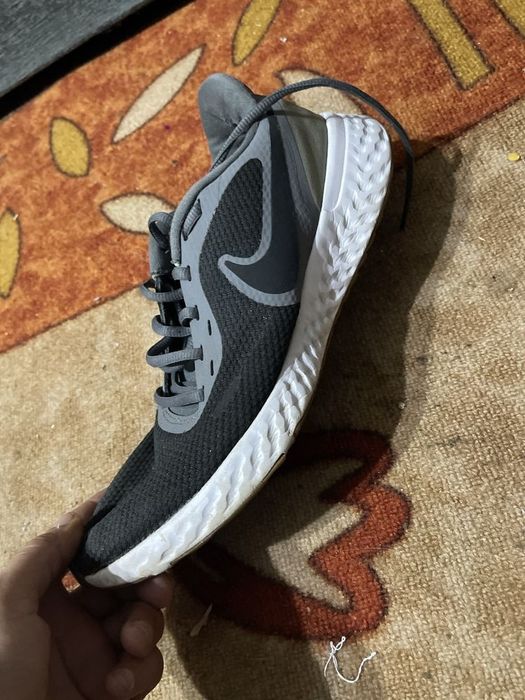 Оригинални маратонки