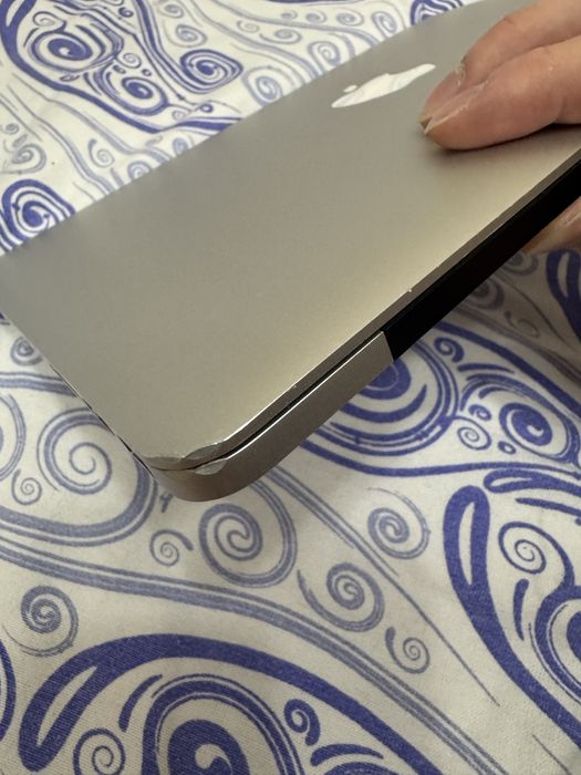 MacBook Pro (Retina, 13-inch, Mid 2014),