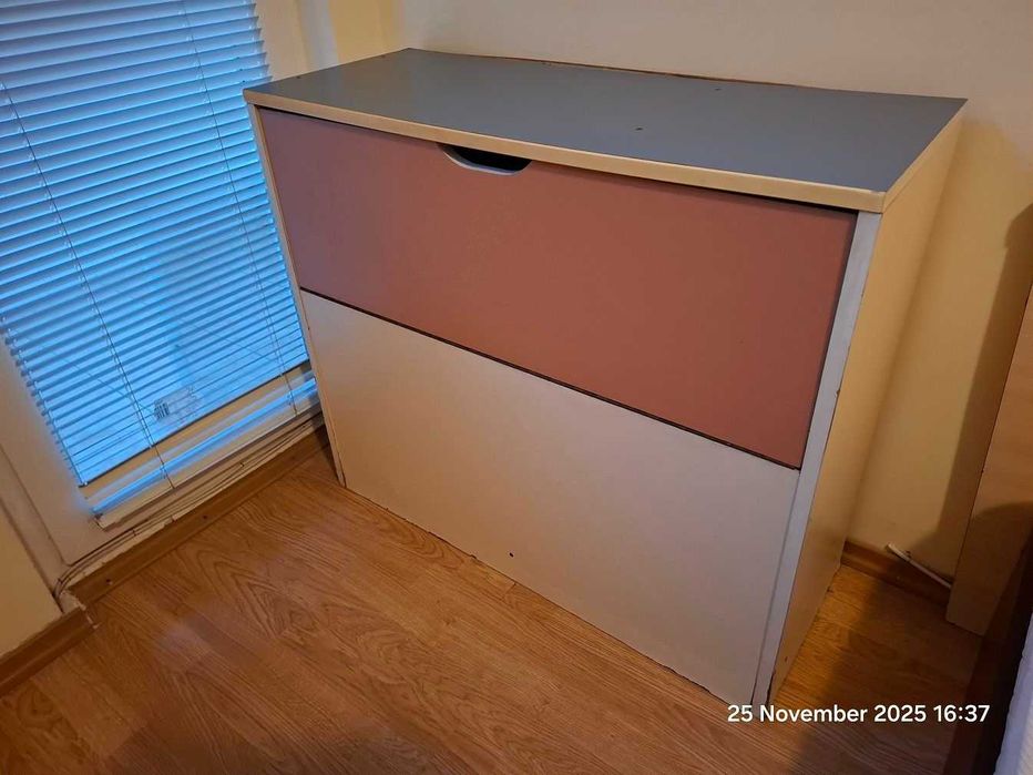 продавам ракла 86 см ширина х 34 см дълбочина х 75 см височина