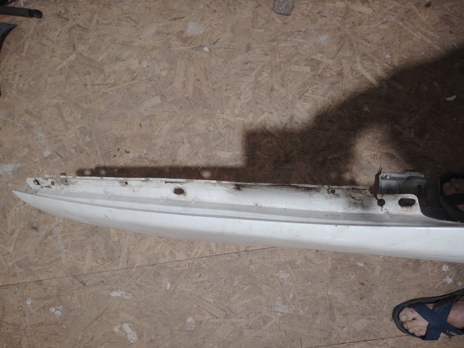 Продам Крыло GS300