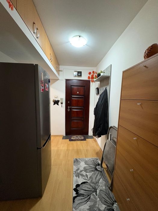 Apartament  două camere decomandat