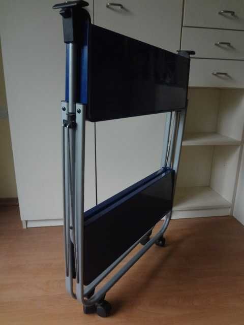 Сгъваема помощна къмпинг грил маса от Германия