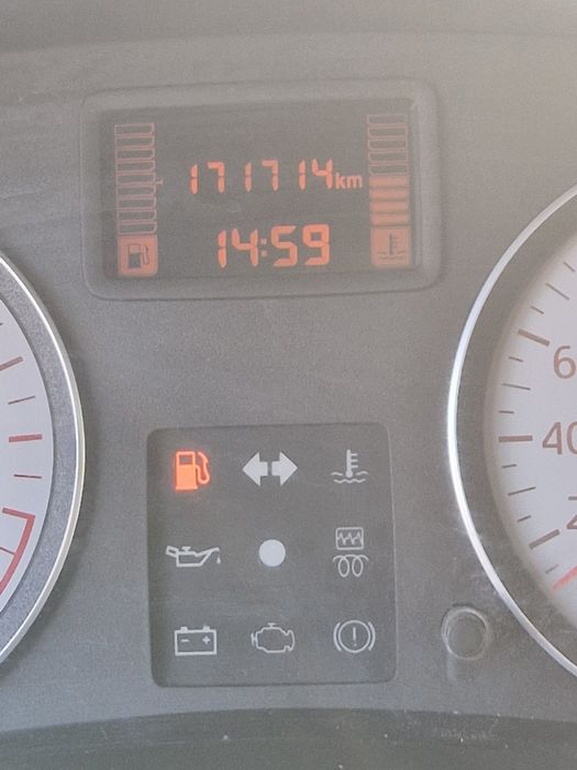 Vand dacia logan mcv 16.16 valve urgent