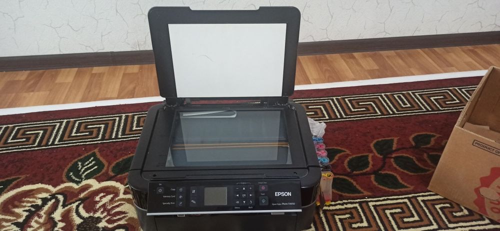 Epson Stylus Photo TX650 ko‘p funksiyali printeri ( MFP )