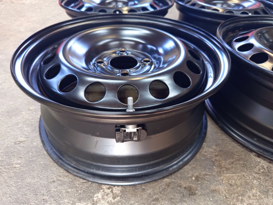 15" Рено Клио Дачия Сандеро Оригинални Джанти 4x100 Renault Dacia