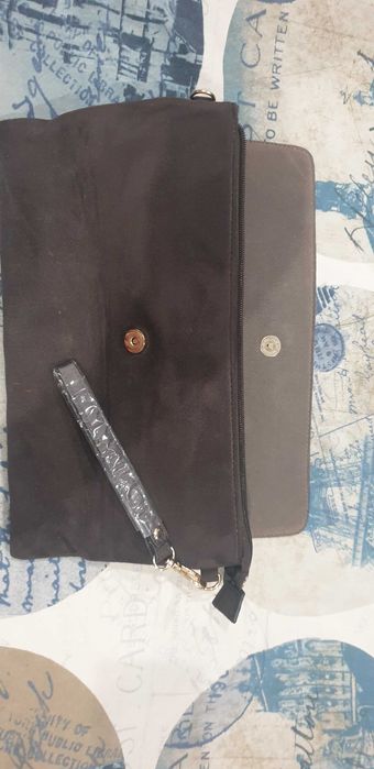 Дамски сив клъч и сребриста официална чанта