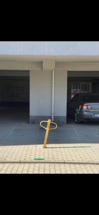Dau in chirie parcare langa bloc R  15 / R 16  - Ared UTA