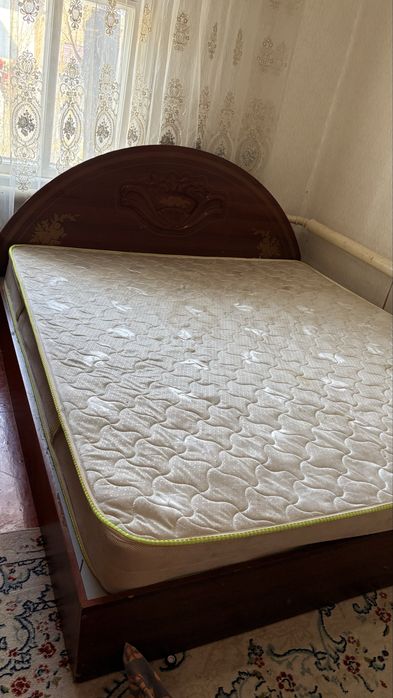 Продам кровать 2х спальный