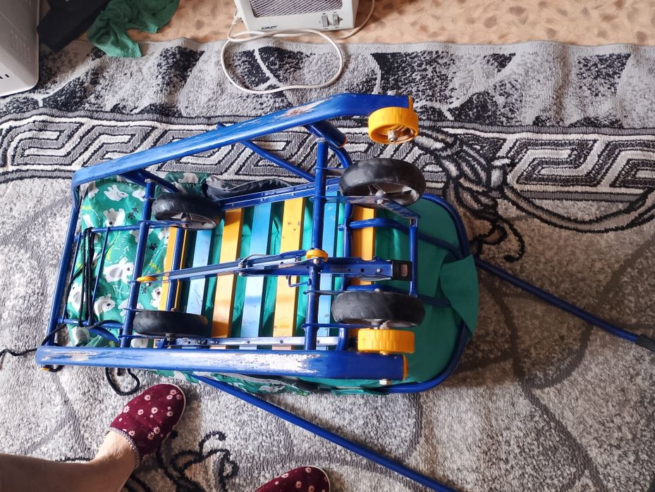 Санки почти новые